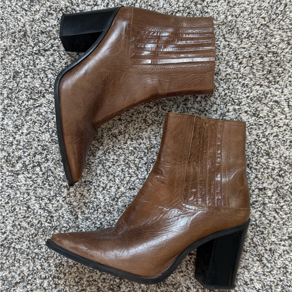 Zara leather pointed boots 9 camel brown